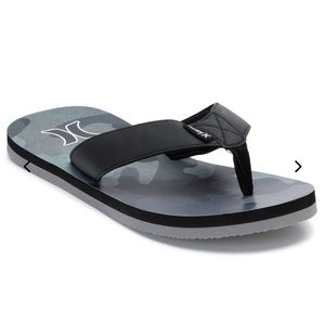 NWT Hurley Camo Flip Flops